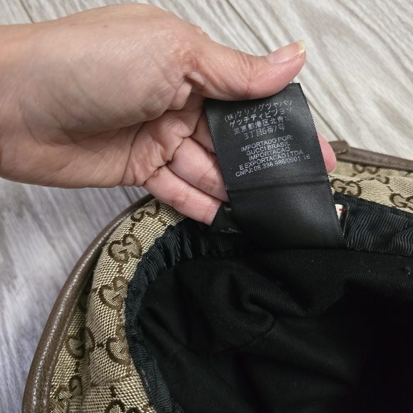 Gucci Monogram Bucket Hat - Picture 8 of 12